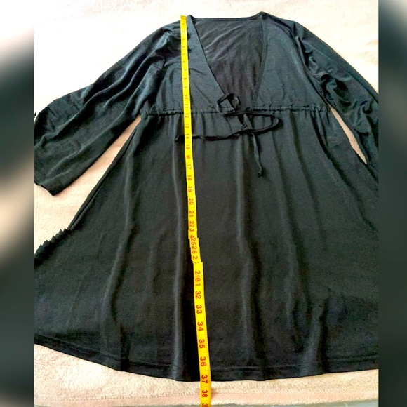 Aloha bathing suit coverup 
Black,polyester size14 - Picture 2 of 5